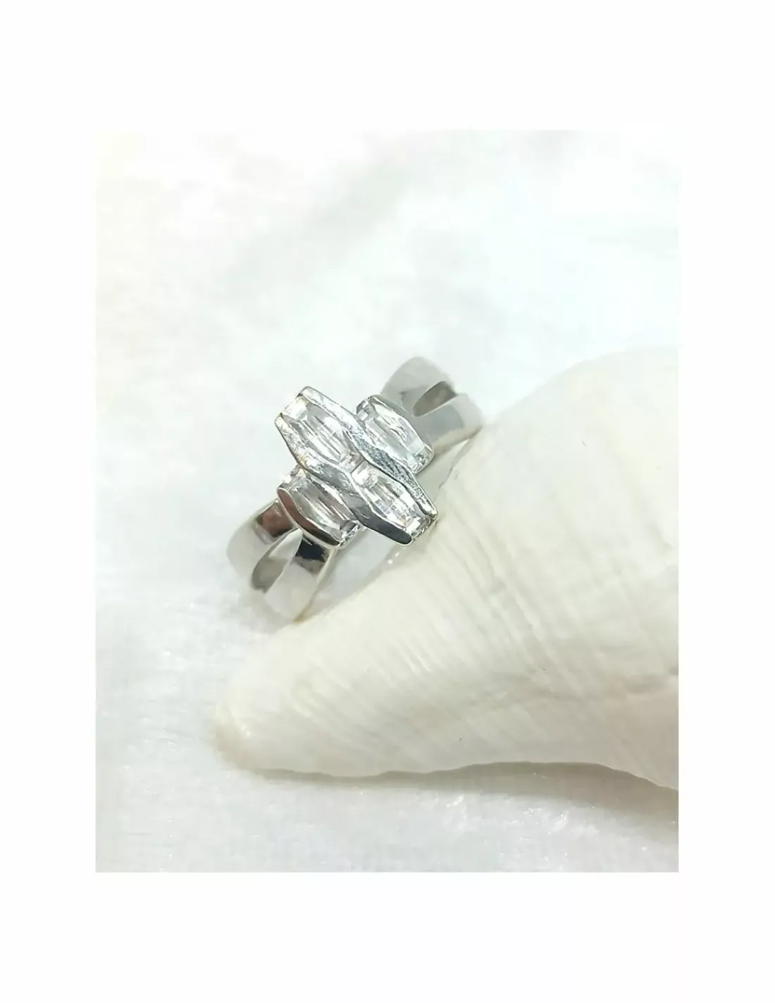 Outlet Anillo con 4 circonitas oro blanco 18k - T.17 Anillos De Oro Blanco | Anillos De Oro