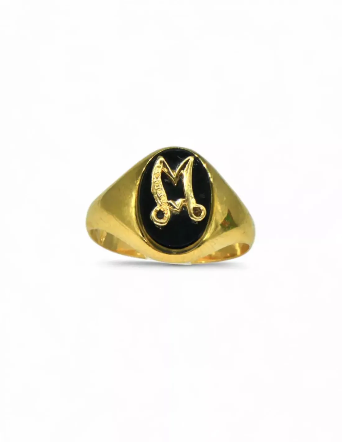 Shop Anillo piedra negra letra "M" oro 18k - T.12 Sellos | Anillos De Oro