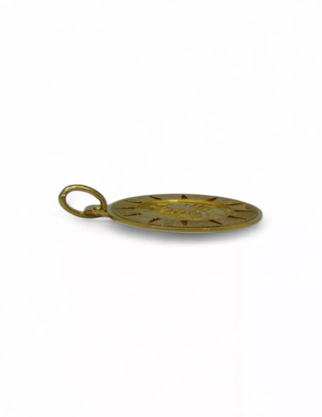 Shop Colgante horóscopo Escorpio oro 18k - 2cm - 2,9gr Colgante De Horóscopo